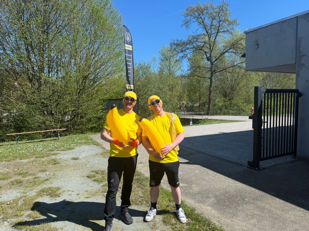 M&V Events begeleiders in Minions-outfit